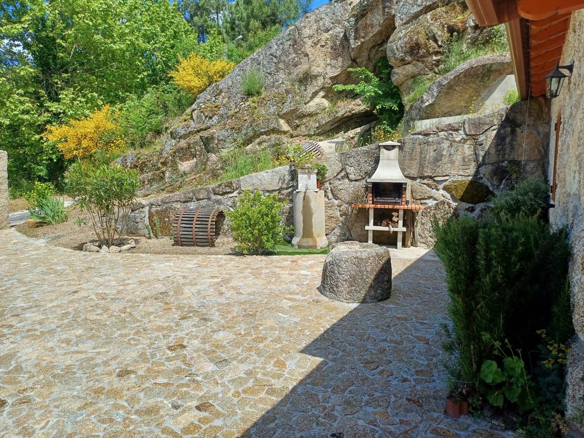 Villa Casa Da Fragoeira à Gandarela de Basto Extérieur photo
